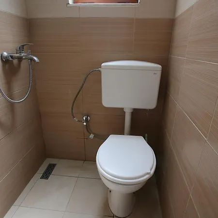 Hyseni * Durrës