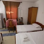 Hyseni Дуррес