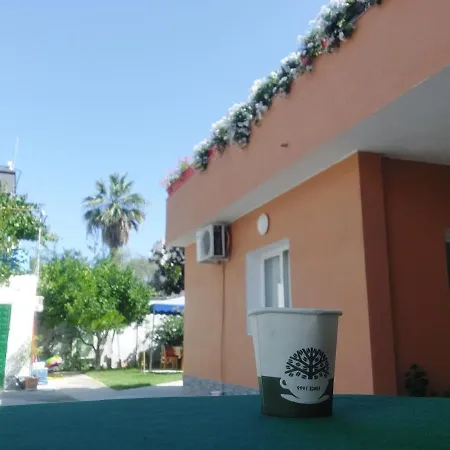 Hyseni * Δυρράχιο