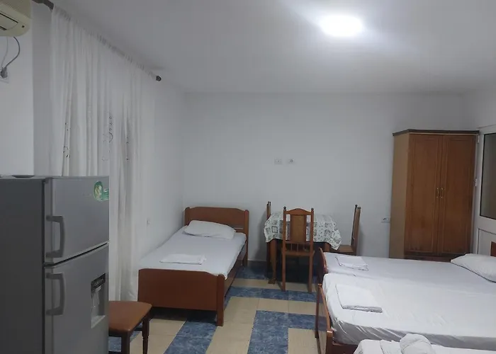 Hyseni Πανσιόν Δυρράχιο